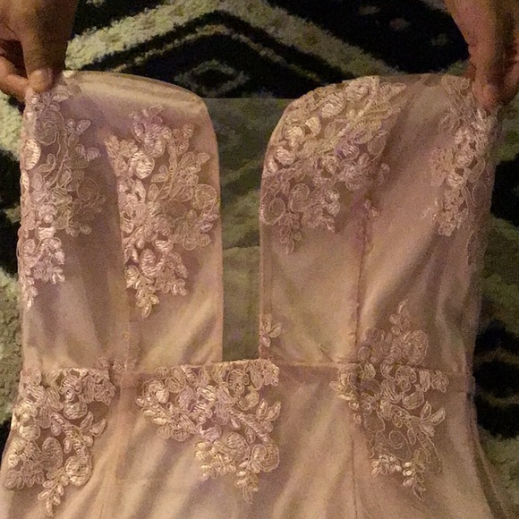 Mauve mini embroider pattern dress - Picture 2 of 6